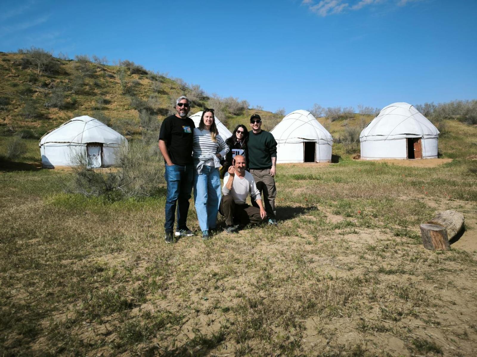 Kyzylkum Nights Camp & Family Yurt Hotel Nurota Luaran gambar