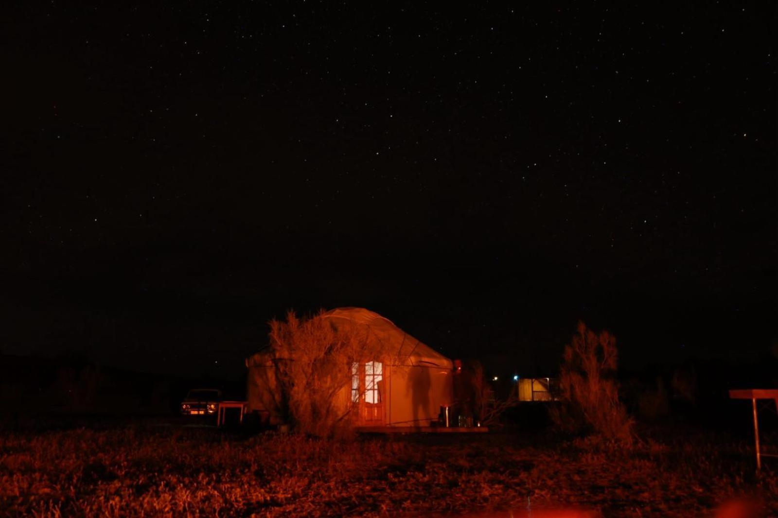 Kyzylkum Nights Camp & Family Yurt Hotel Nurota Luaran gambar